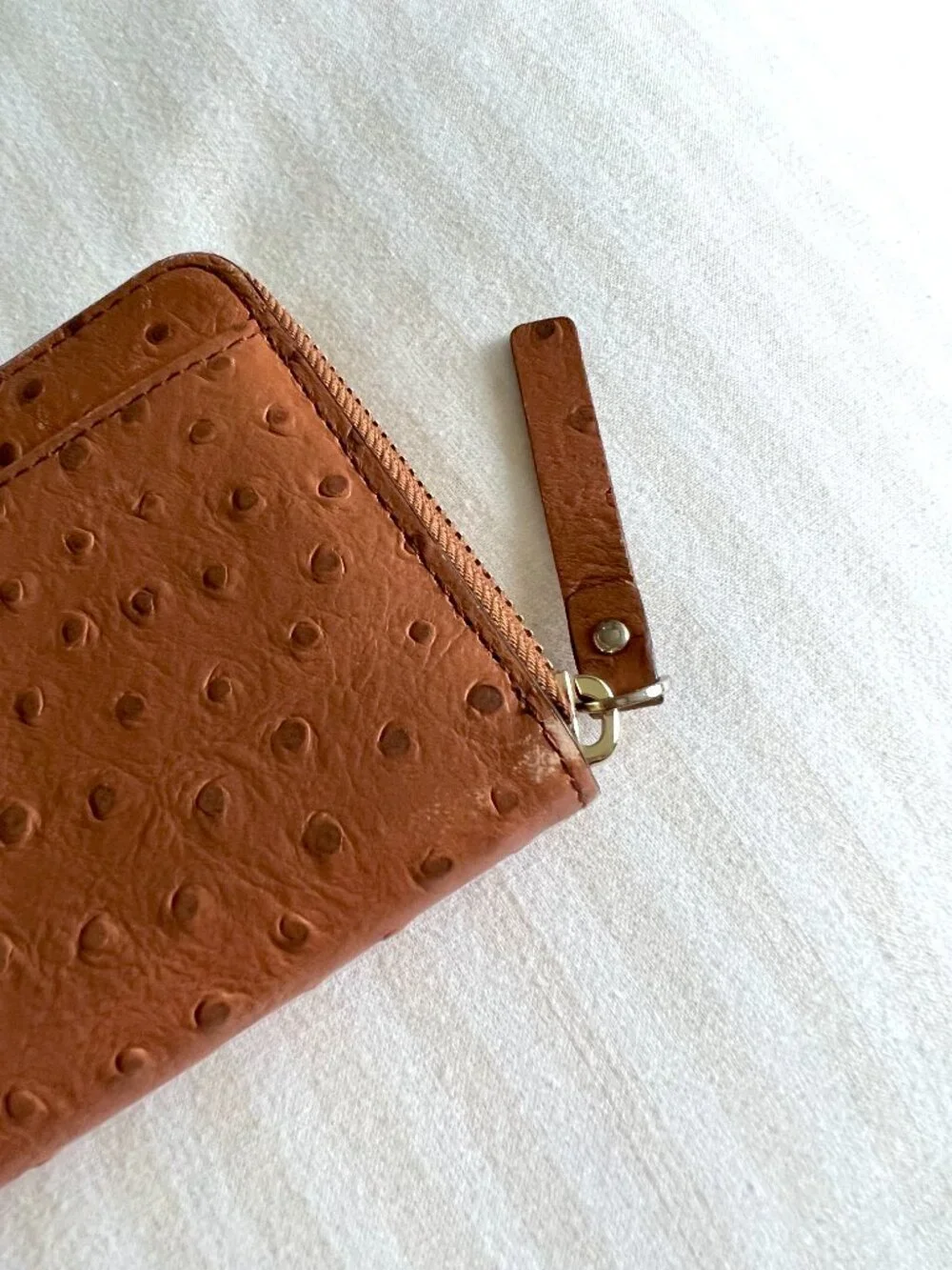 Kate spade zip around wallet